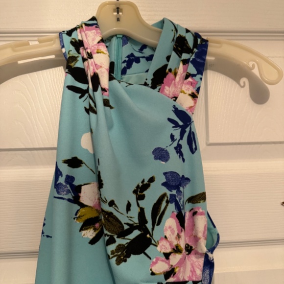 Turquoise Crossover Slit Back Sleeveless Midi Dress - Picture 6 of 7